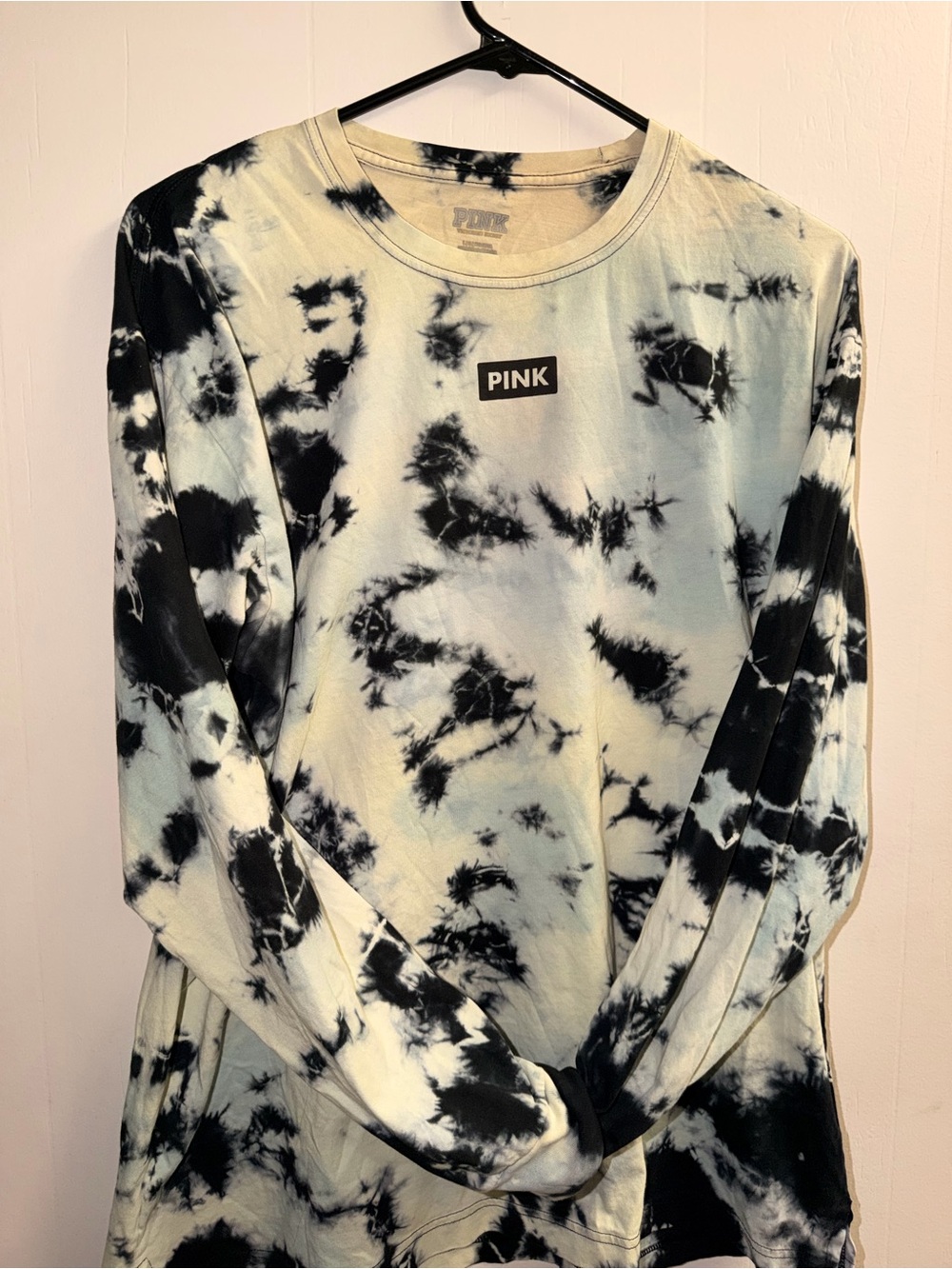 PINK Victoria's Secret Black, green, white, and yellow Tie-Dye Long Sleeve Tee